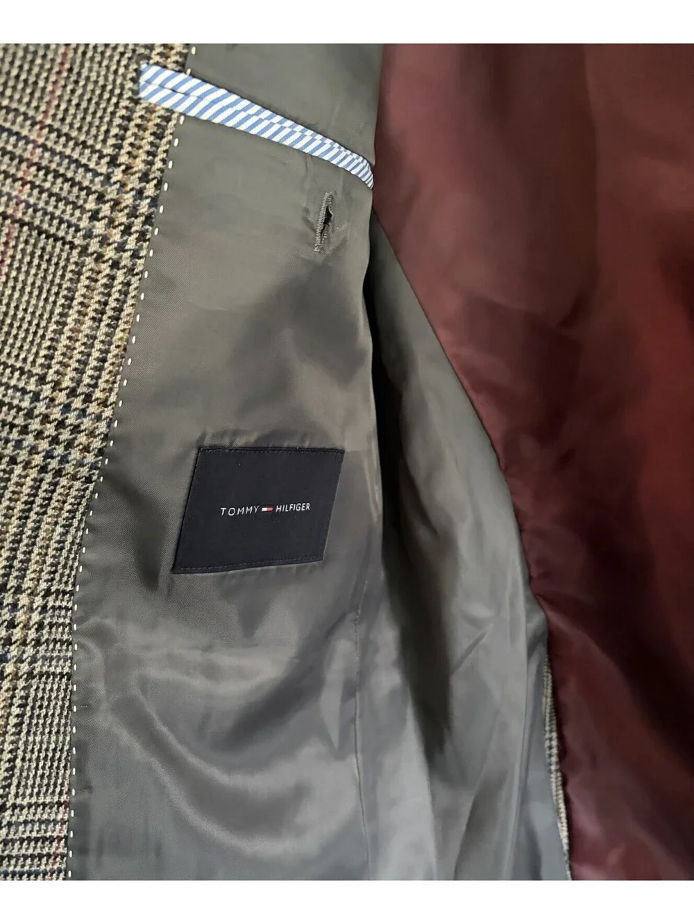 NWT $398 Tommy Hilfiger Luxury 100% Lambswool Glen Plaid Slim Fit Blaze 39L Lux